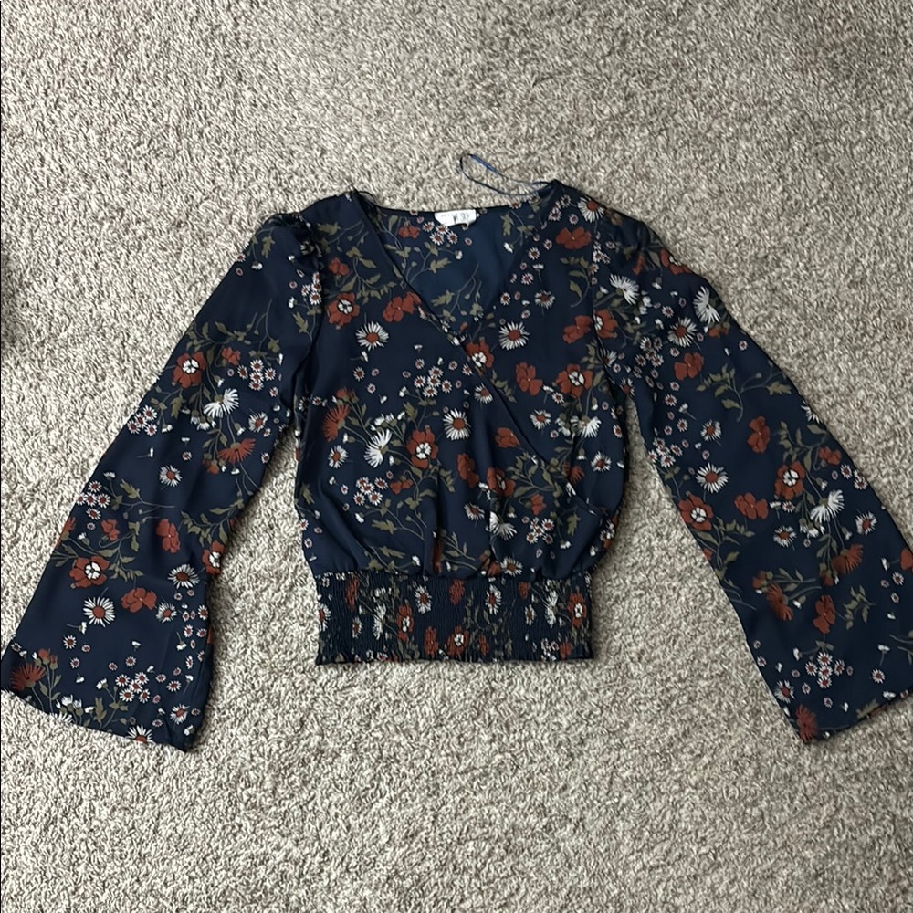Sienna Sky size xs blouse top